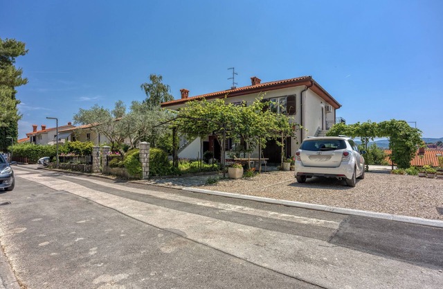 Apartment Smode With Bayview, Koper, Slovenia
