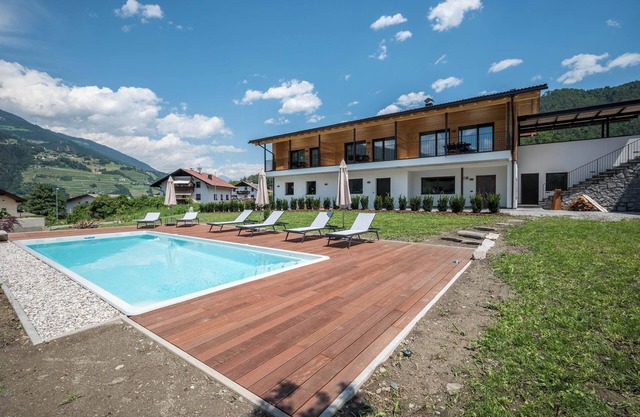 Apartment 'Sommersbergerhof' with Mountain View, Shared Pool and Wi-Fi