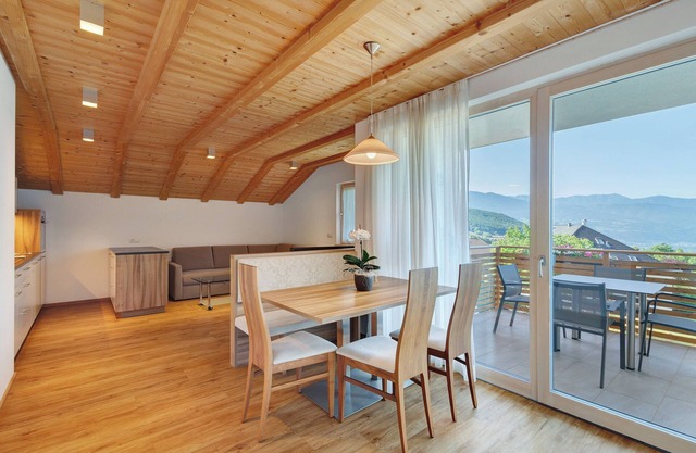 Apartment 'Sonnenblume' with Mountain View, Shared Garden and Wi-Fi