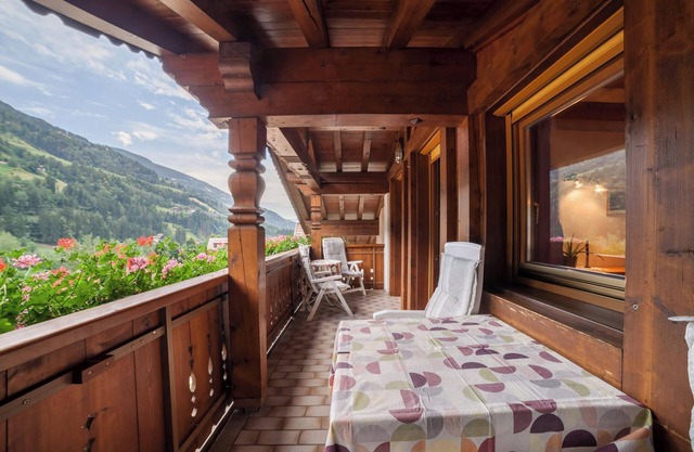Apartment ‘Sonnenparadies 4’ with Mountain View, Wi-Fi & Garden