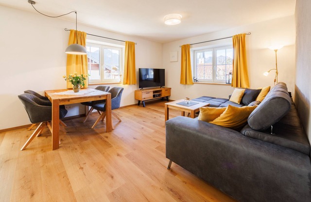 Apartment Sonnenplatzl 89sqm, balcony, 2 bedrooms, living room, kitchenette
