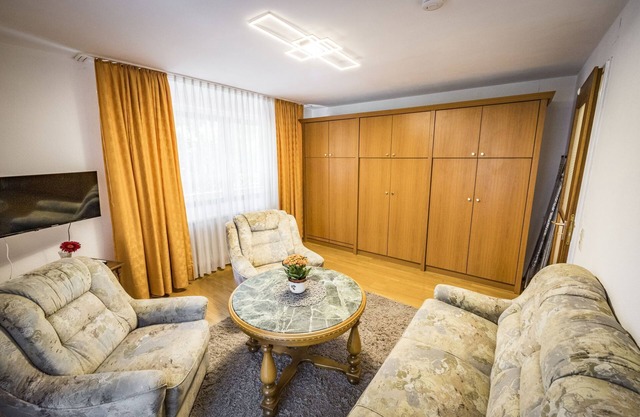 Apartment Sophia, 60sqm, 1 bedroom, balcony with mountain view