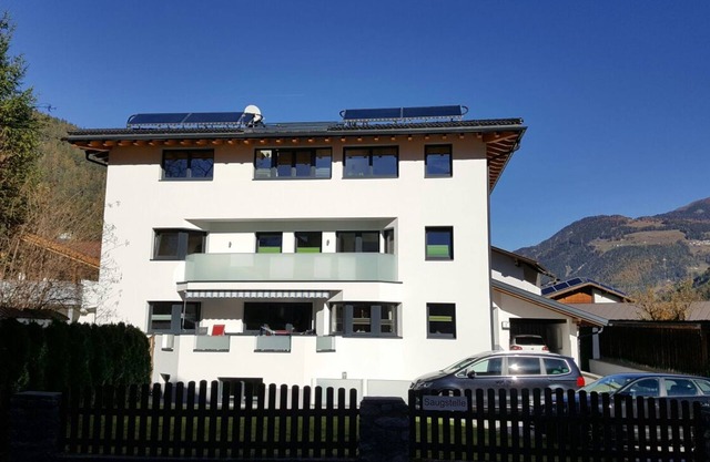 Apartment Spiss - Holiday apartment OG