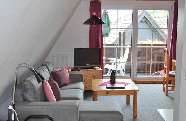 Apartment-Standard-Private Bathroom-Garden view-Typ A Balkon 13