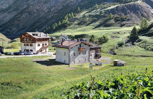 Apartment 'Stefan Trepalle' with Mountain View, Shared Garden and Wi-Fi
