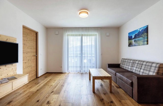 Apartment "Stefansdorf Wohnung 4" with Mountain View, Wi-Fi, Garden, Balcony & BBQ