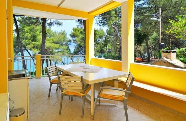 Apartment Steli (46461-A1) - Slatine (Ciovo)