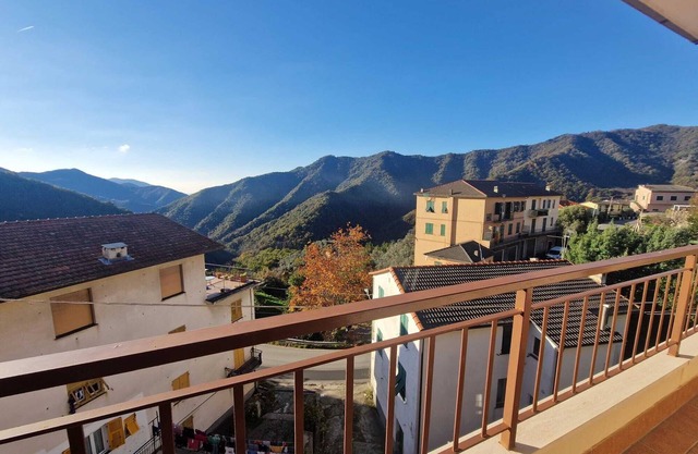 Apartment 'Stella House' with Balcony, Wi-Fi and Air Conditioning