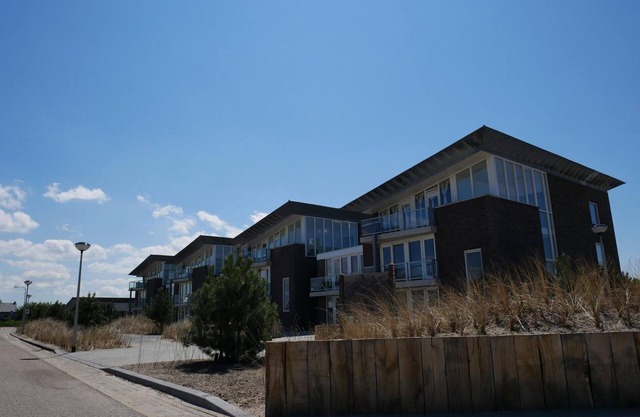 Apartment Strandleven 202 in Groote Keeten. Suitable for 4 people, 2 bedrooms.