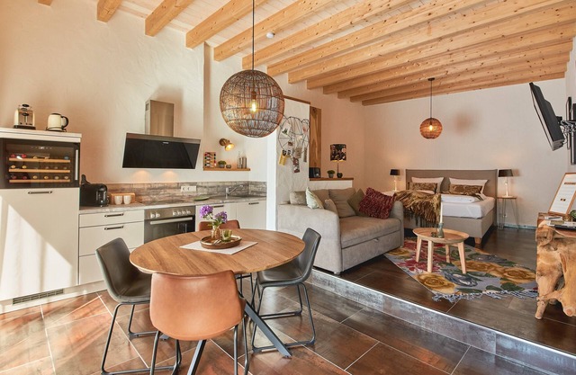 Apartment-Superior-Private Bathroom-Terrace-Rochter Kammer