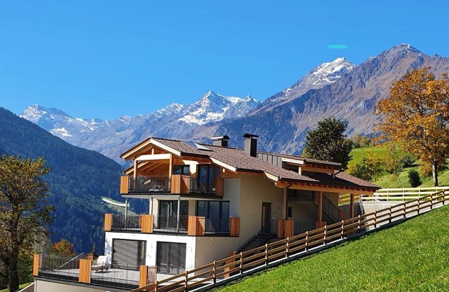 Apartment 'Sunnseitn Lodge Alps' with Mountain View, Private Terrace and Wi-Fi