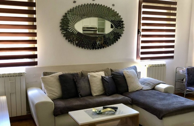 Apartment Sweet dreams near the ZOO-Maksimir park and Dinamo stadium