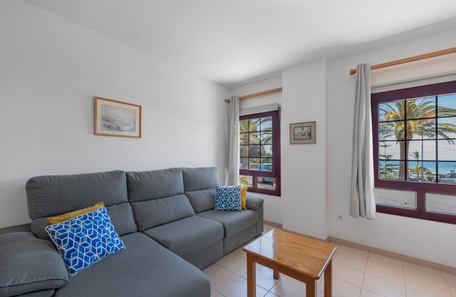 Apartment 'Tazacorte' with Sea View and Wi-Fi