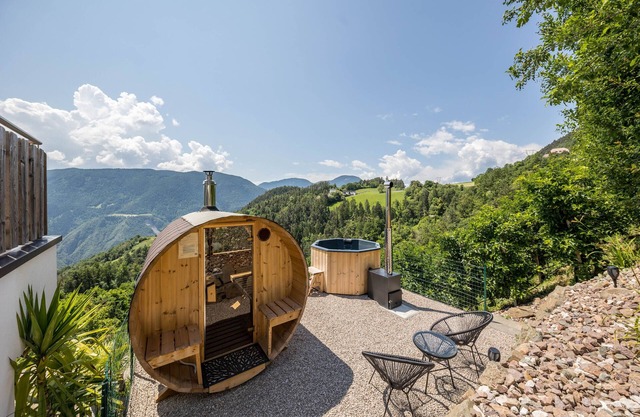 Apartment "Thalerhof Naturae Oasis Ritten" with Private Terrace & Wi-Fi