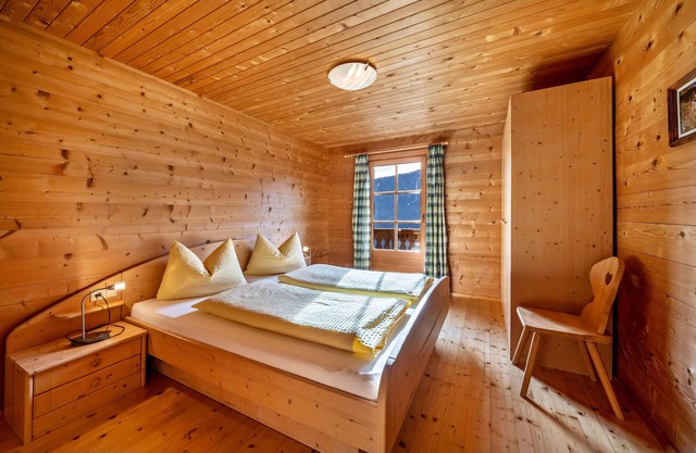 Apartment 'Thalhof Hochwart' with Mountain View, Shared Garden and Wi-Fi