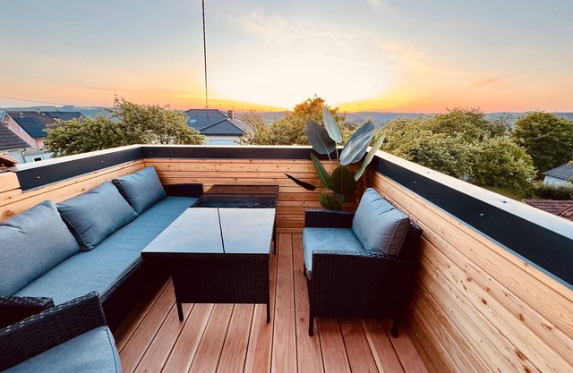 Apartment 'The Rooftop Of Lot54' with Private Terrace, Private Garden and Wi-Fi