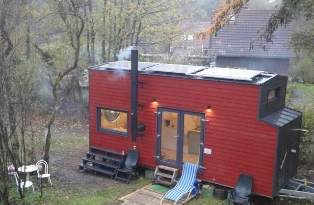 Apartment "Tiny House" with Shared Garden & Wi-Fi