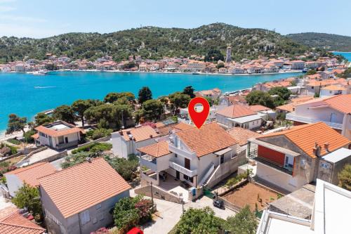 Apartment Tisno 812b