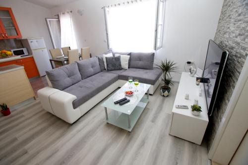 Apartment Toni