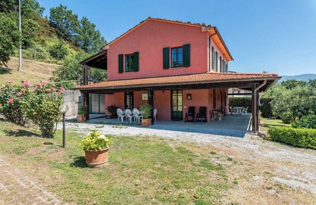 Apartment 'Tramonto al Rifugio Arcobaleno' with Mountain View, Shared Pool & Wi-Fi