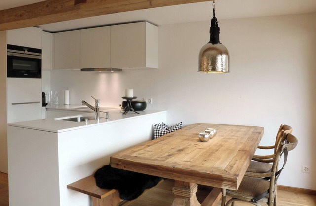 Apartment Traviata - Stylish 2-Bedroom Apartment