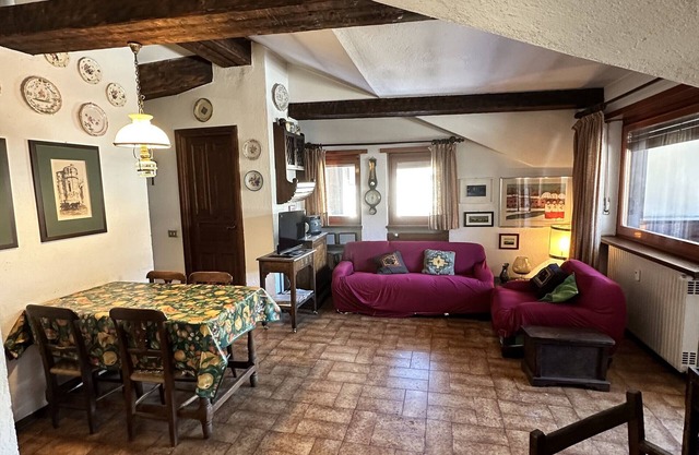 Apartment 'Trilocale Einaudi Bardonecchia' with Balcony and Wi-Fi