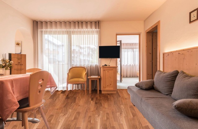 Apartment “Trocker Kastelrut 7” near Seiser Alm with Balcony, Whirlpool & Sauna