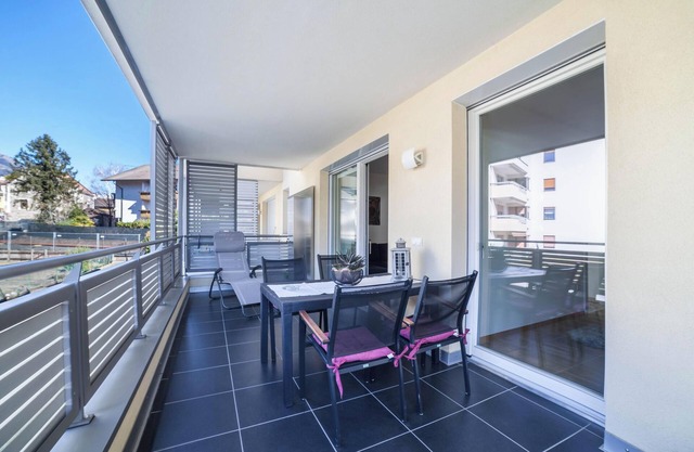 Apartment "Truma Swing 14" close to Ski Lift with Terrace & Wi-Fi