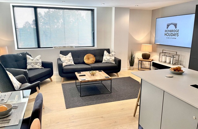 Apartment Twelve