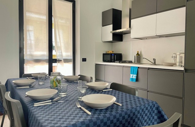 Apartment two steps away from the city center and lake maggiore