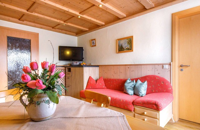Apartment Unternberg 54sqm, balcony, kitchenette, 2 bedrooms, 1 living room