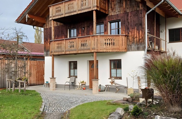 Apartment 'Untersbergblick' with Mountain View, Balcony and Wi-Fi