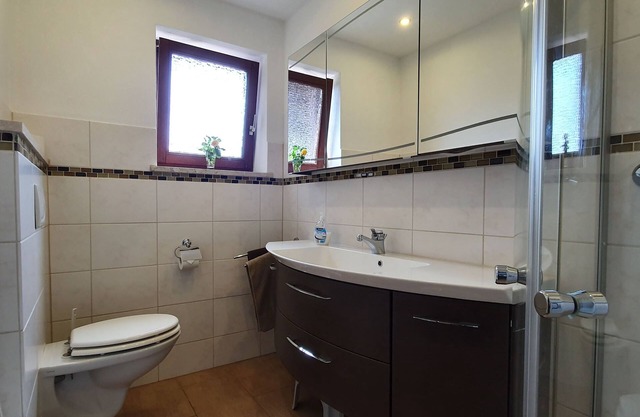 Apartment Untersberg 52 sqm, 2 bedrooms, extra kitchen, balcony