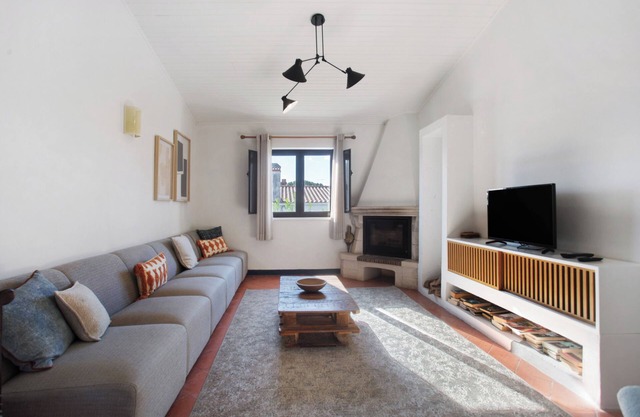 Apartment 'Valentine's House' with Private Terrace and Wi-Fi