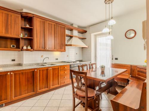 Apartment Vento Alpino-3 by Interhome