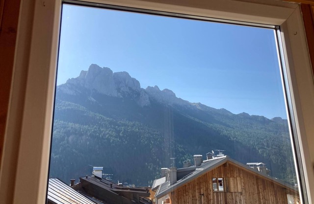 Apartment 'Vich' with Mountain View, Balcony and Wi-Fi