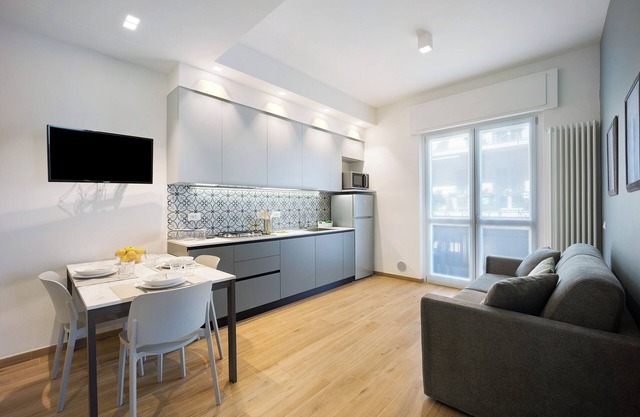 Apartment 'Victoria Family' with Balcony, Wi-Fi and Air Conditioning
