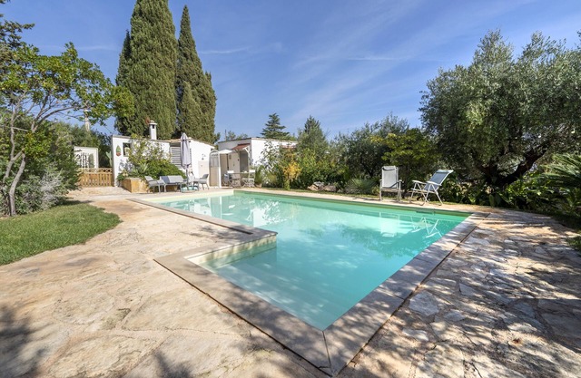 Apartment 'Villa Massa' with Sea View, Wi-Fi and Air Conditioning