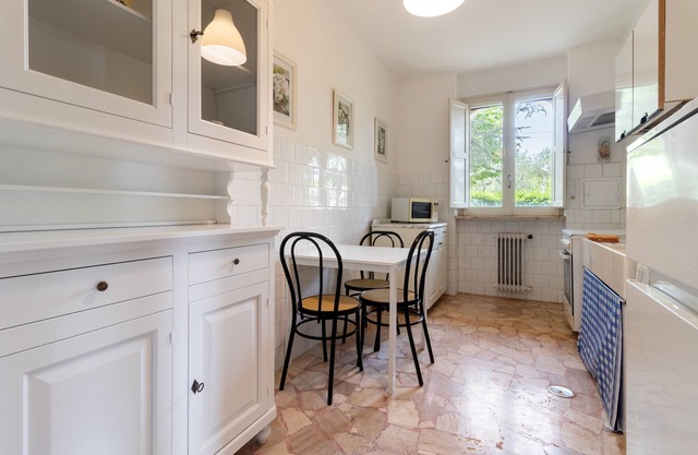 Apartment 'Villa Anna Maria' with Private Terrace, Private Garden and Wi-Fi