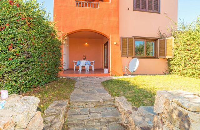 Apartment ‘Villetta Porto Ottiolu 203” Close to Marina and Beach with Balcony