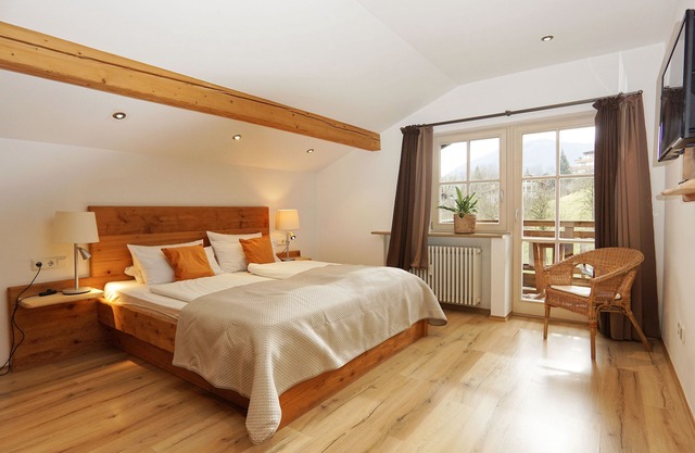 Apartment Vogelbeere 55 sqm up to 4 persons, 1st floor, 2 sep. Bedroom