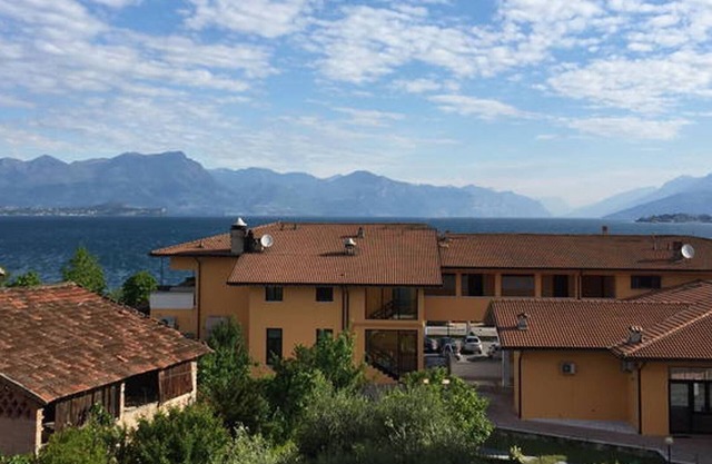 Apartment with view of Lake Garda