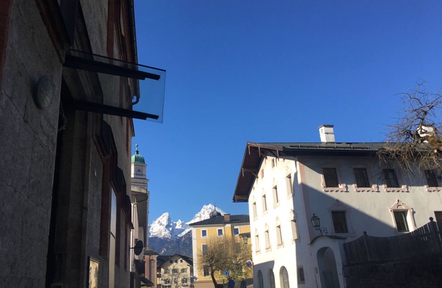 Apartment Watzi. New! Only a few minutes walk to the center of Berchtesgaden /castle