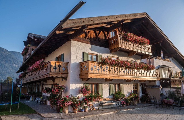 Apartment Waxenstein with Balcony, Mountain View & Wi-Fi