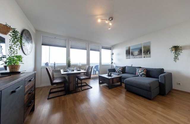 Apartment Weserpanorama. Balcony Central and charming.