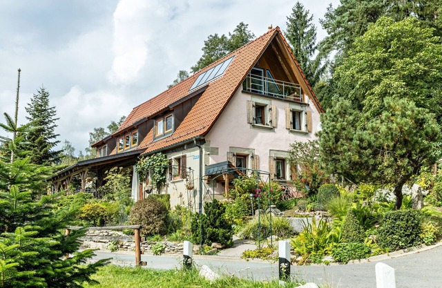 Apartment "Wildenreuth" with Terrace & Wi-Fi