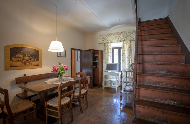Apartment with access to swimming pool and tennis court