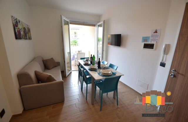 Apartment with 2 bedrooms near to the beach LP 09
