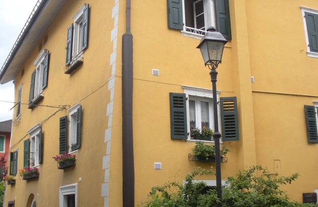 APARTMENT WITH 6 BEDS IN TRENTINO, IN HISTORIC CENTRE TERME RONCEGNO