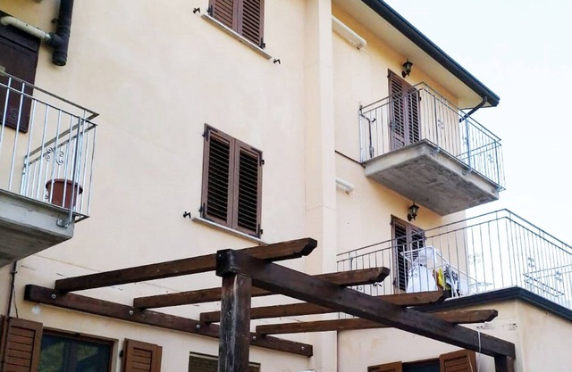 Apartment with Balcony in Umbria, the "Green Heart of Italy"